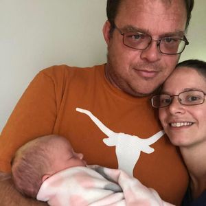 Meet your Posher, Cara